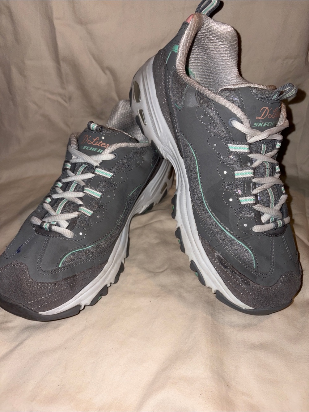 Skechers D’Lites Sparkling Rain Gray Mint Sneakers Size 10